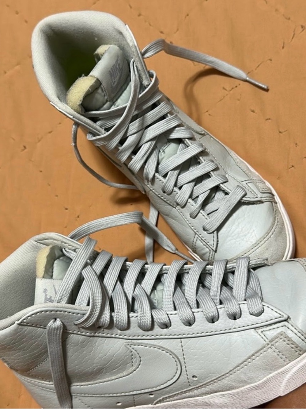 Nike Women’s High-Top Sneakers in Light Gray